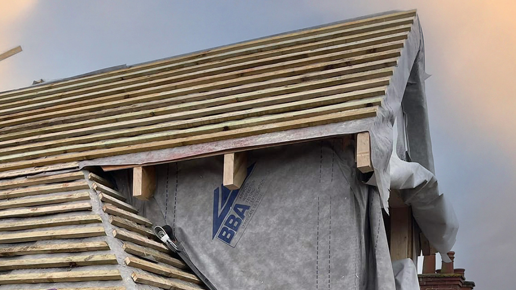 Replacing roof tiles during loft conversion